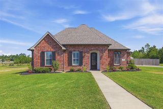 147 Plantation Trace Drive, Longville, LA 70652