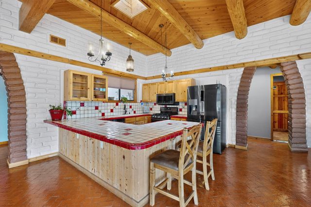 134 Tierra Encantada, Corrales, NM 87048