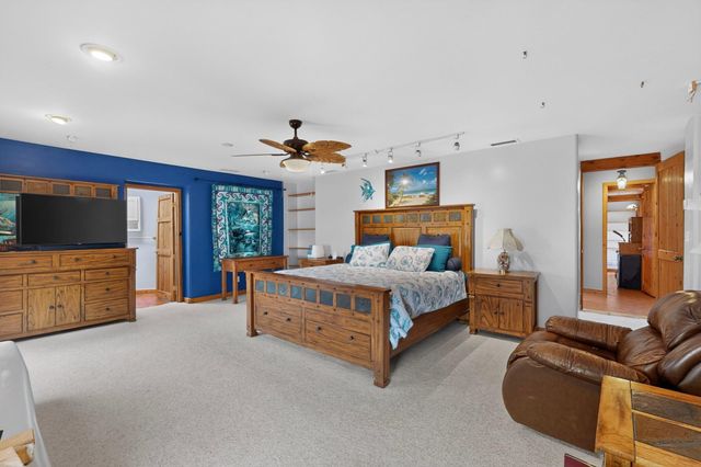 134 Tierra Encantada, Corrales, NM 87048