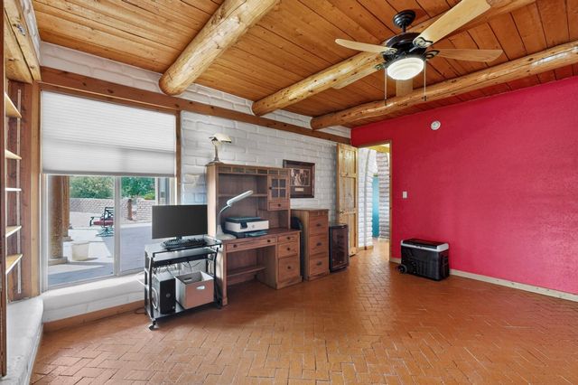 134 Tierra Encantada, Corrales, NM 87048