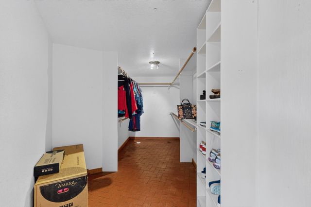 134 Tierra Encantada, Corrales, NM 87048