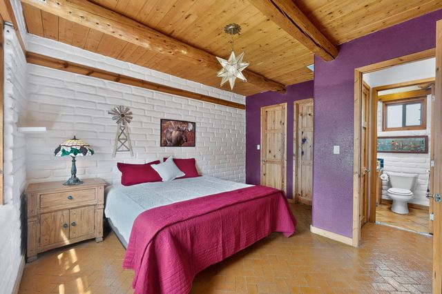 134 Tierra Encantada, Corrales, NM 87048