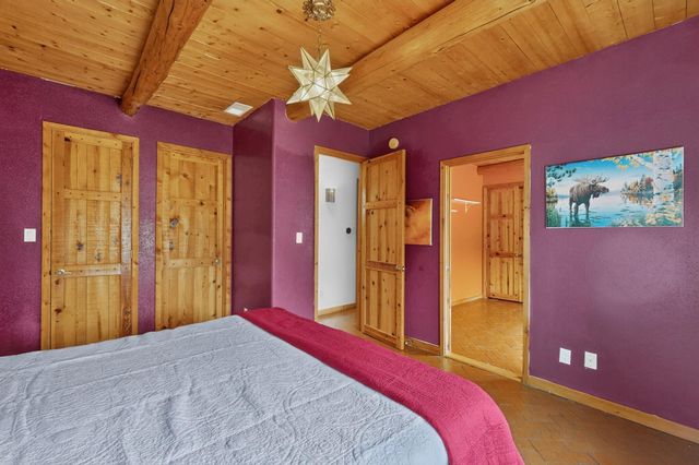134 Tierra Encantada, Corrales, NM 87048