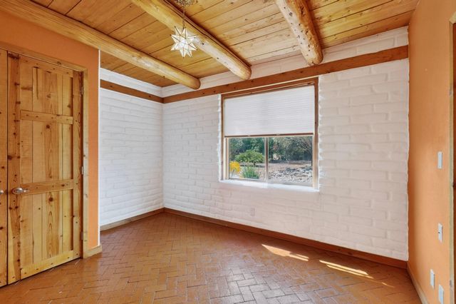 134 Tierra Encantada, Corrales, NM 87048
