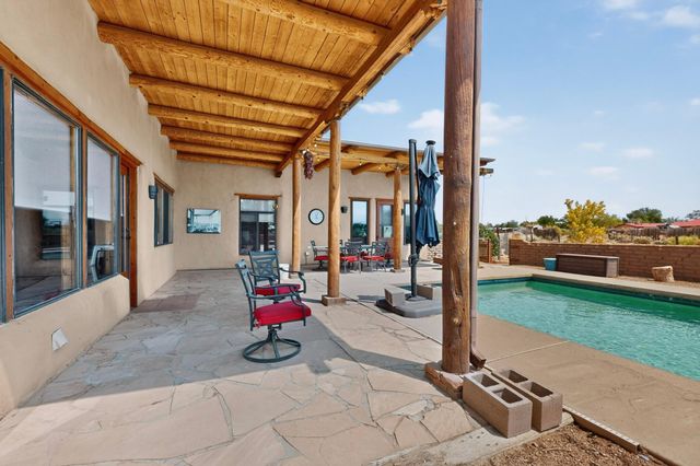 134 Tierra Encantada, Corrales, NM 87048