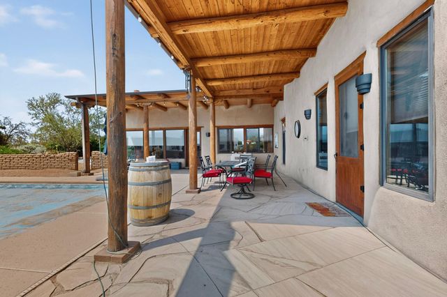 134 Tierra Encantada, Corrales, NM 87048