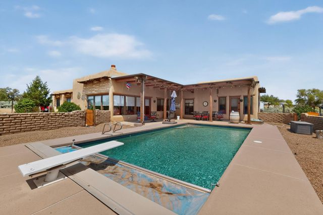 134 Tierra Encantada, Corrales, NM 87048