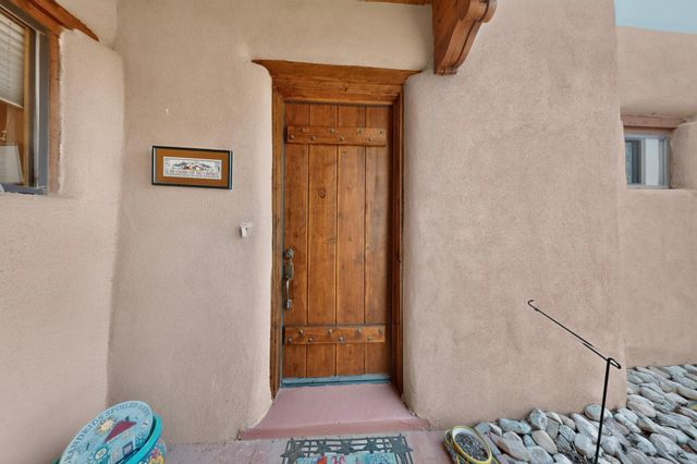 134 Tierra Encantada, Corrales, NM 87048