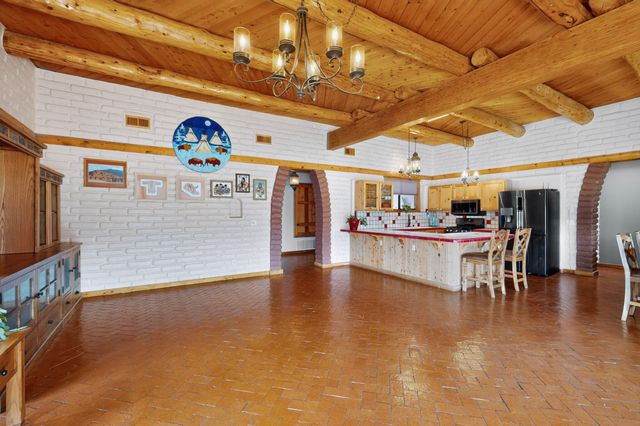 134 Tierra Encantada, Corrales, NM 87048