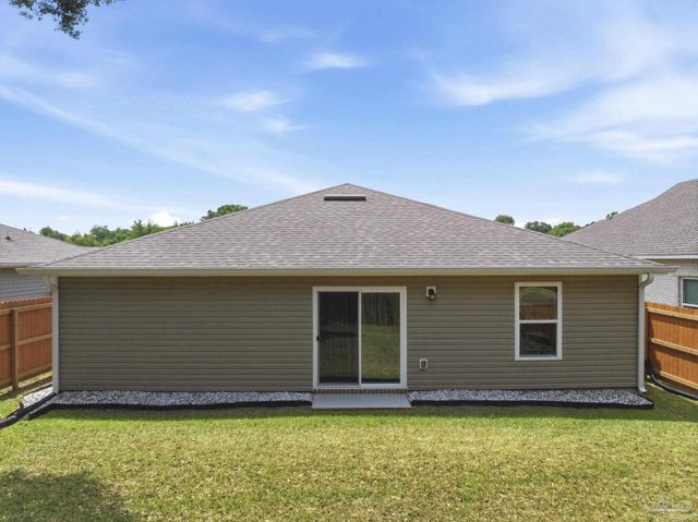 2752 Savannah Michelle Ln, Pensacola, FL 32534