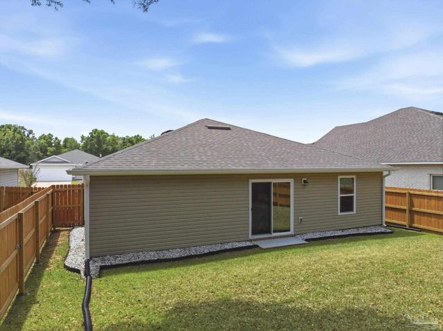 2752 Savannah Michelle Ln, Pensacola, FL 32534