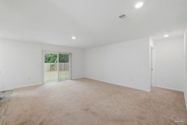 2752 Savannah Michelle Ln, Pensacola, FL 32534
