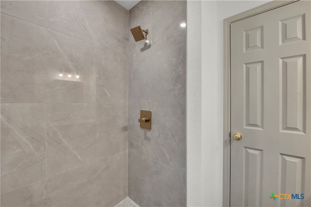 42 Great West Loop, Belton, TX 76513