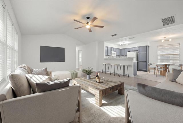 3832 NW 27TH STREET, Gainesville, FL 32605