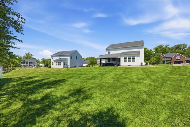 5067 Woodway Court, Hamburg, NY 14075