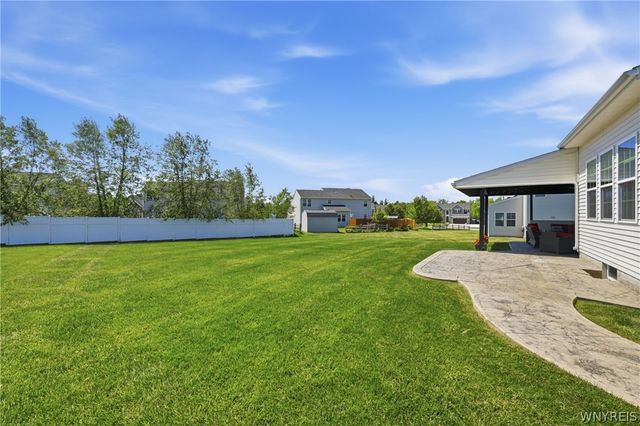 5067 Woodway Court, Hamburg, NY 14075