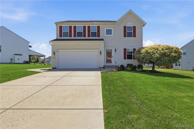 5067 Woodway Court, Hamburg, NY 14075