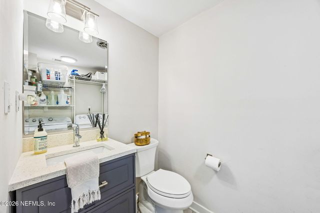 4719 IVANHOE Road, Jacksonville, FL 32210
