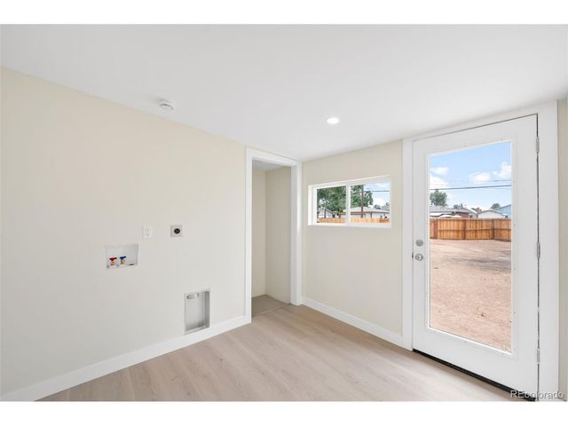 114 N 7th Ave, Brighton, CO 80601