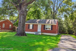 4916 Lagoona Dr, Louisville, KY 40219