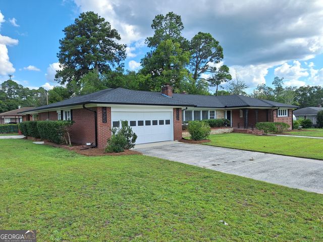 3145 Pasadena Drive, Macon, GA 31211