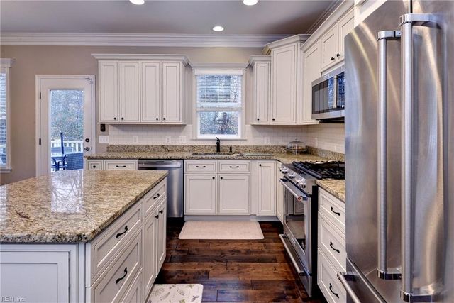 514 Collington CT, Williamsburg, VA 23185