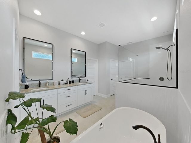 6998 BENTRIDGE DRIVE, Lakeland, FL 33813