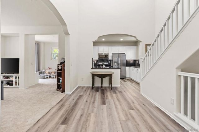 4103 Karst Rd, Carlsbad, CA 92010
