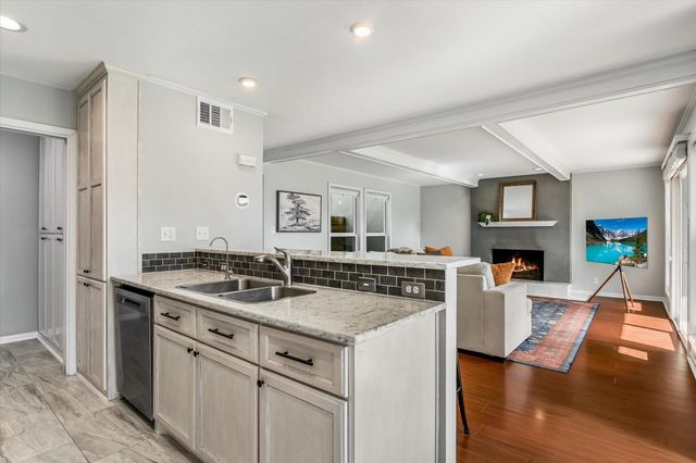 100 Lido CIR G1, Lakeway, TX 78734
