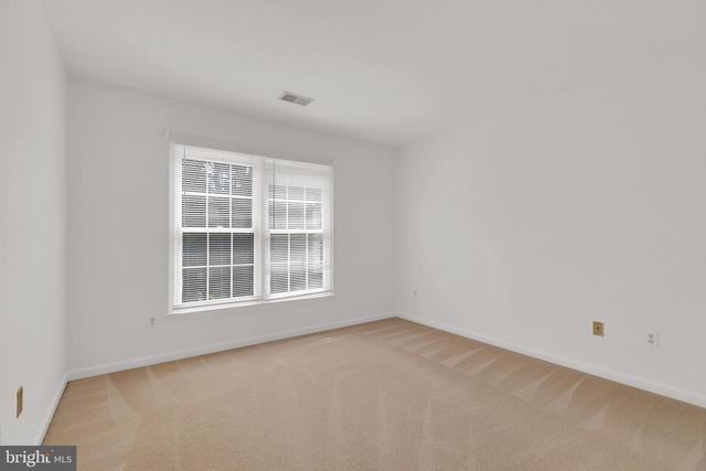 2715 PEMBSLY DR, Vienna, VA 22181