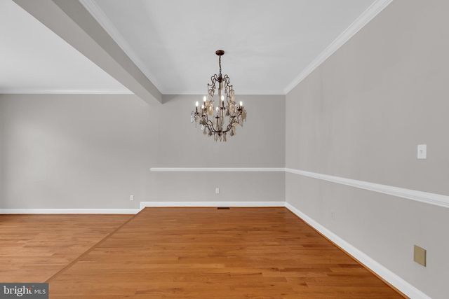2715 PEMBSLY DR, Vienna, VA 22181