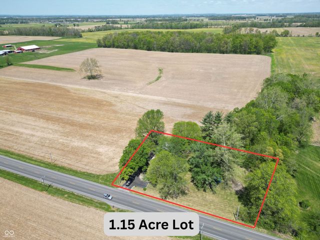 7930 E 25th Street, Columbus, IN 47203