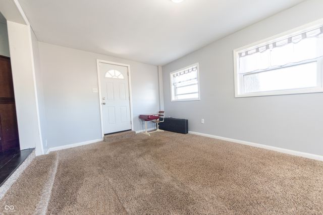 7930 E 25th Street, Columbus, IN 47203