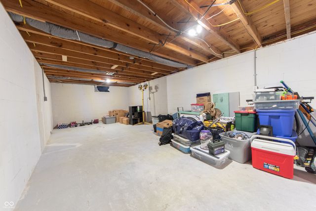 7930 E 25th Street, Columbus, IN 47203