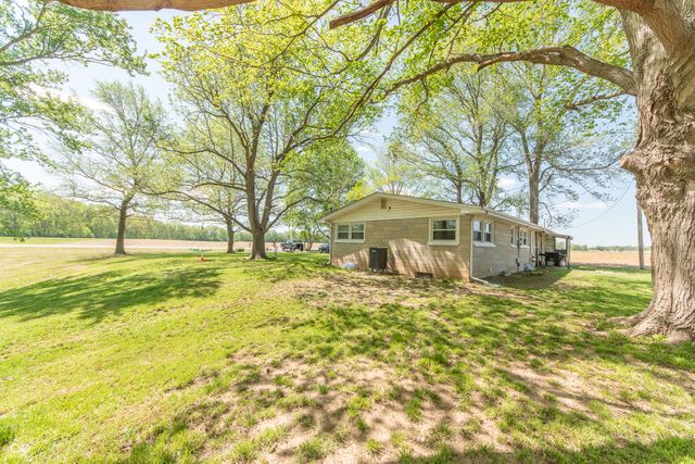 7930 E 25th Street, Columbus, IN 47203