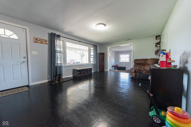 7930 E 25th Street, Columbus, IN 47203