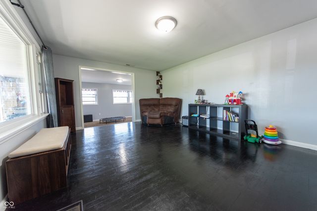7930 E 25th Street, Columbus, IN 47203
