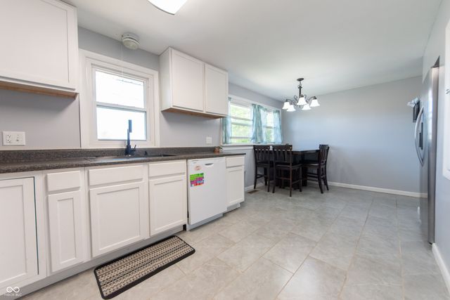 7930 E 25th Street, Columbus, IN 47203