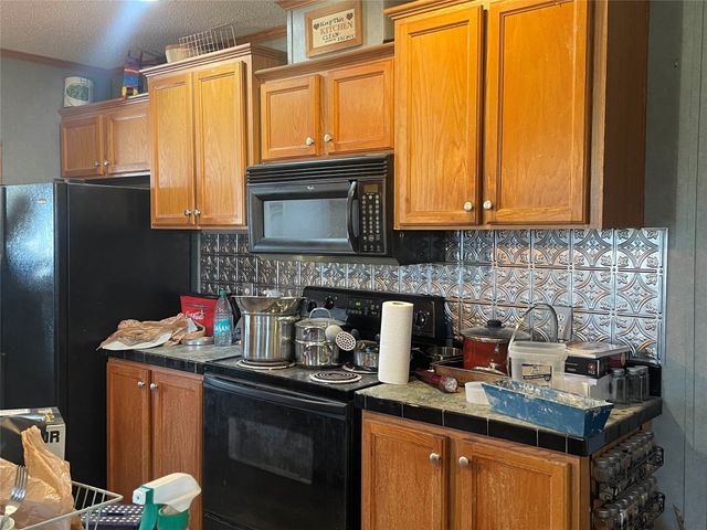 1177 Brockwood Lane, Crandall, TX 75114