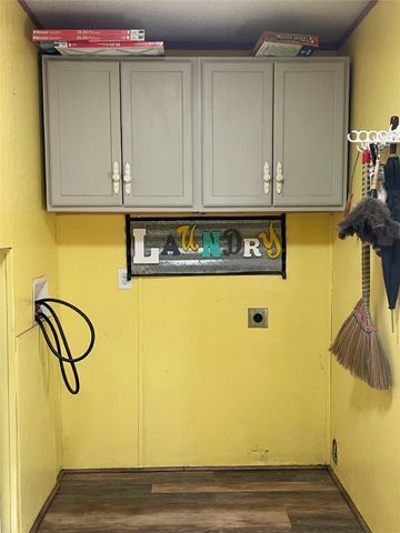 1177 Brockwood Lane, Crandall, TX 75114