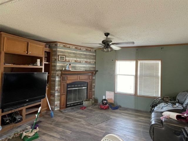 1177 Brockwood Lane, Crandall, TX 75114