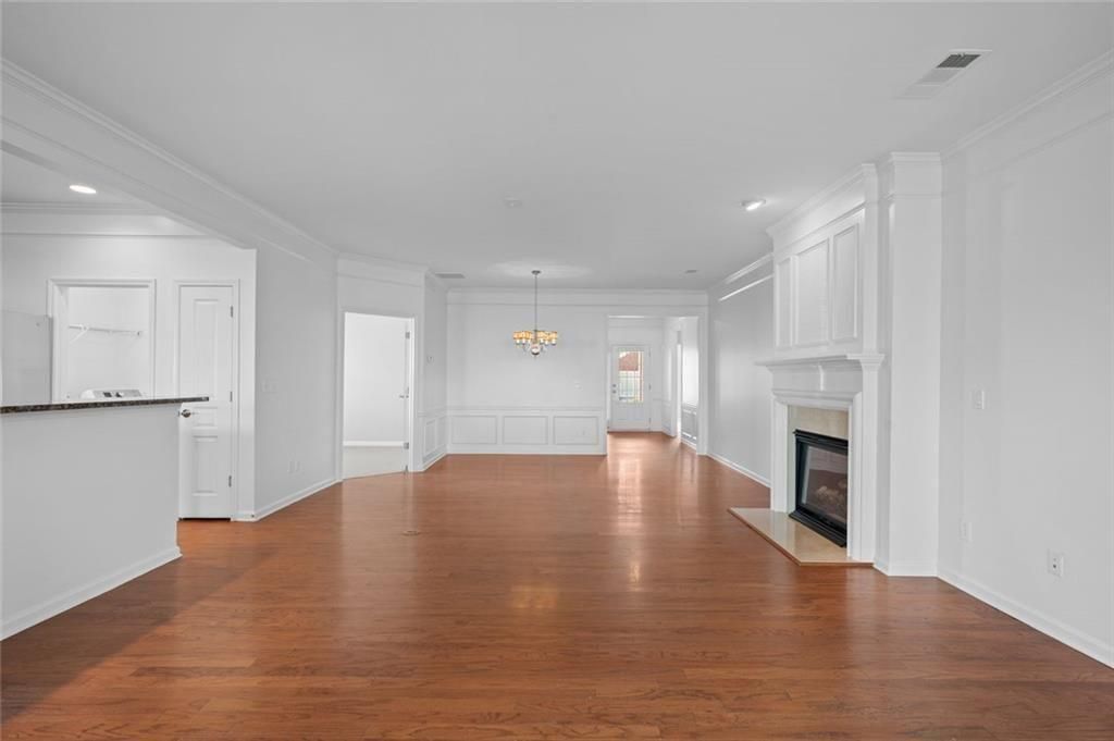 Image 16 of property listing at 5310 Kings Common Way, Cumming, GA 30040