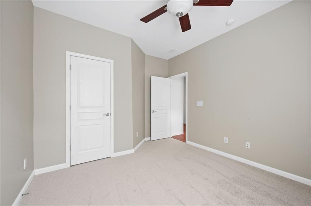 Image 40 of property listing at 5310 Kings Common Way, Cumming, GA 30040