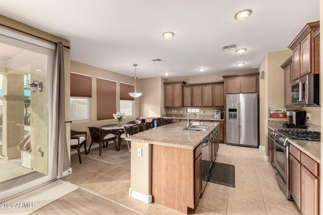 140 S 169th Drive, Goodyear, AZ 85338