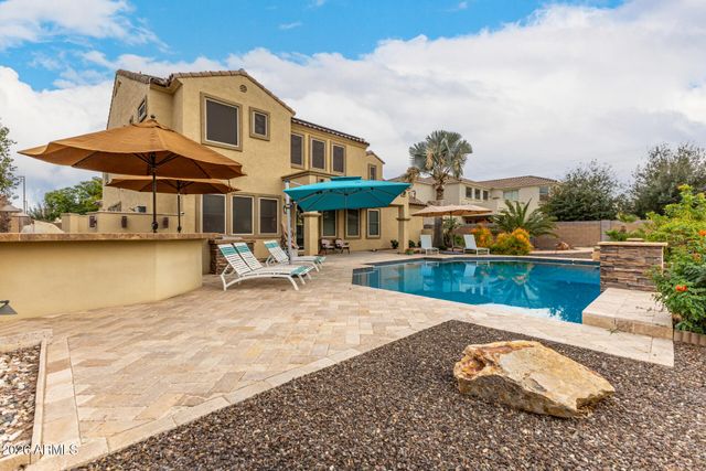 140 S 169th Drive, Goodyear, AZ 85338