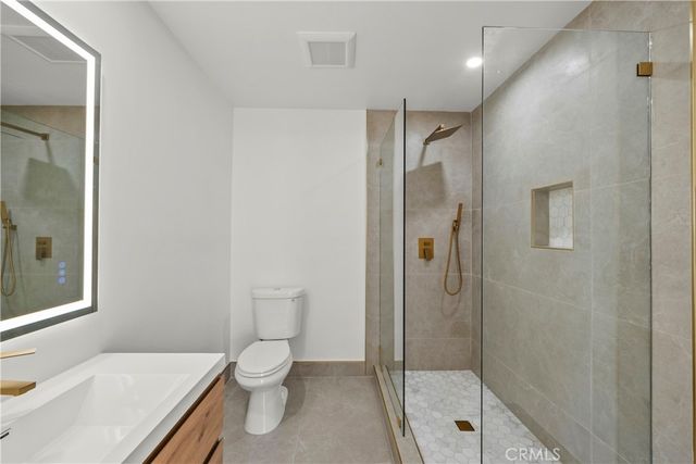 17439 Donmetz, Granada Hills, CA 91344