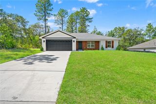 2784 W Paragon Lane, Citrus Springs, FL 34433