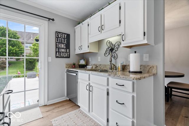 6268 Valleyview Drive, Fishers, IN 46038