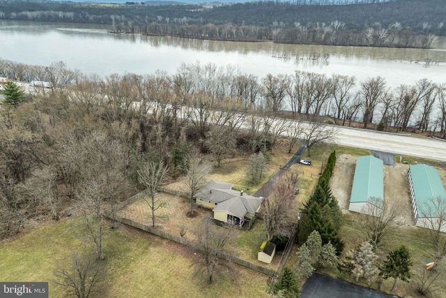 3244 SUSQUEHANNA TRL TRL, Duncannon, PA 17020