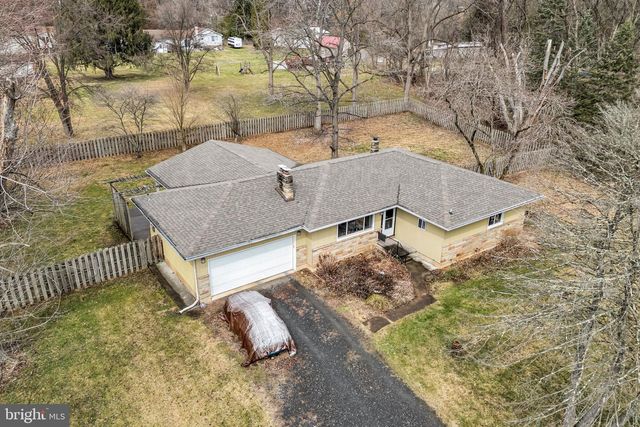 3244 SUSQUEHANNA TRL TRL, Duncannon, PA 17020